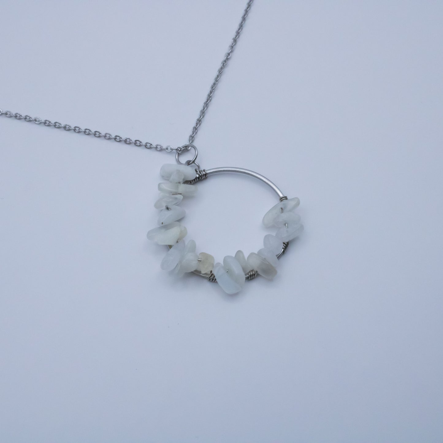 Collier couronne pierre de lune