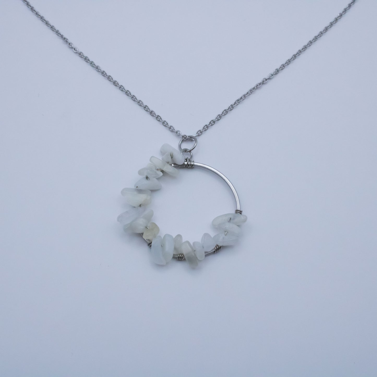 Collier couronne pierre de lune