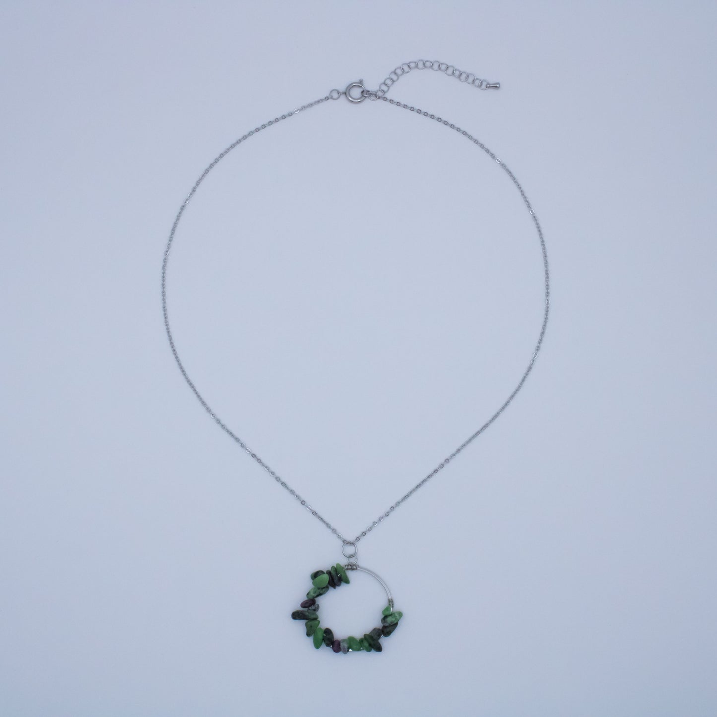 Collier couronne rubis zoïsite
