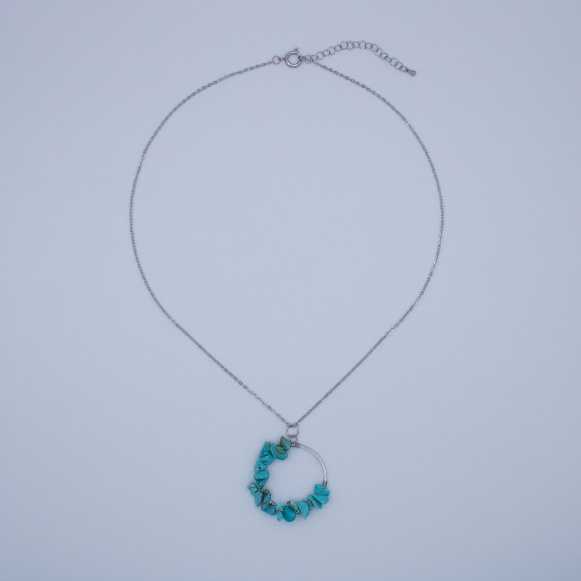 Collier couronne howlite turquoise