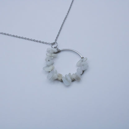 Collier couronne pierre de lune