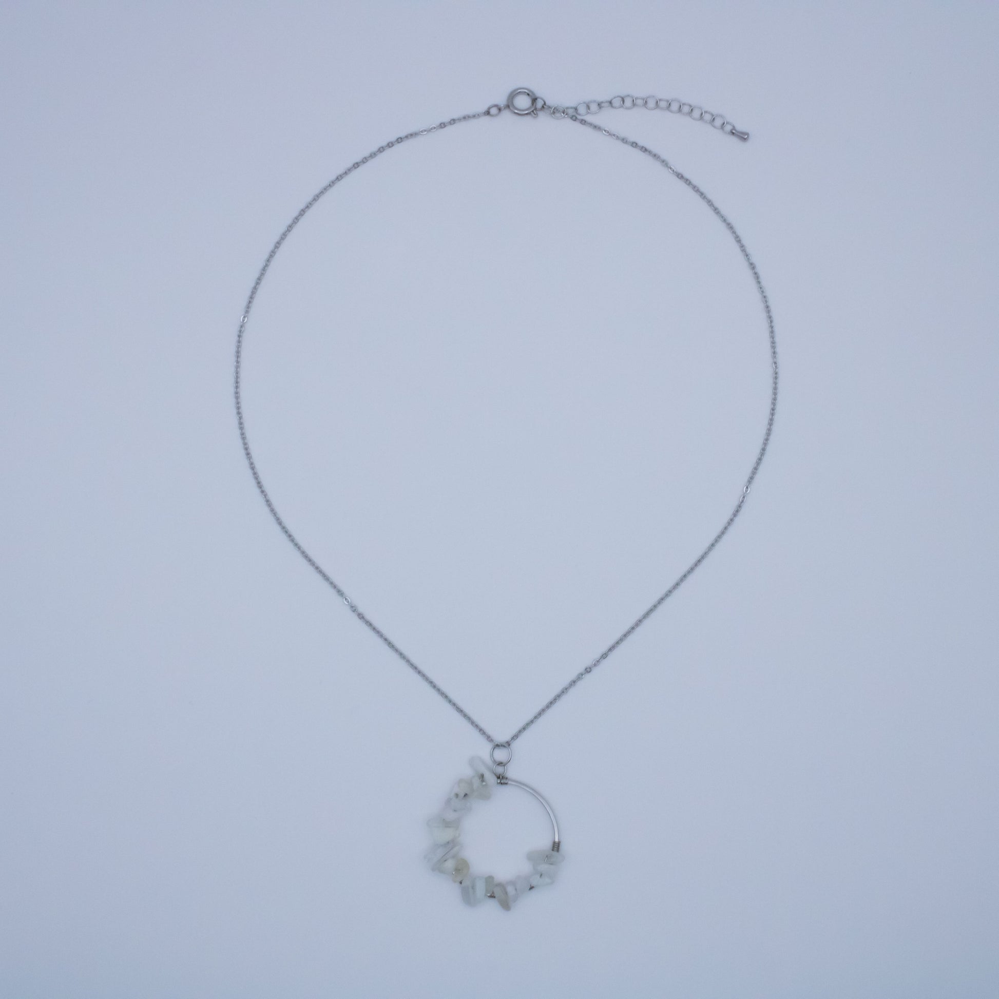 Collier couronne pierre de lune