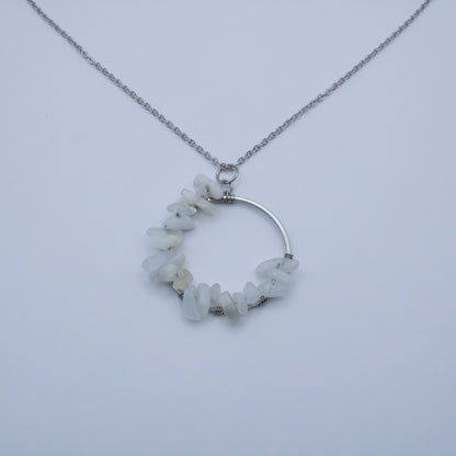 Collier couronne pierre de lune