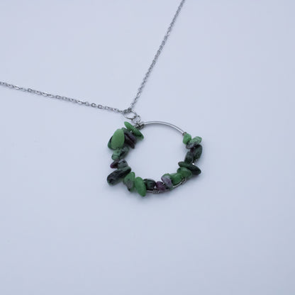 Collier couronne rubis zoïsite