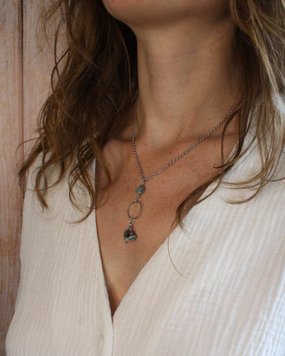 Collier avec pendentif en tourmaline multicolore - Collection Eclosion